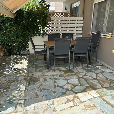 Estia House 1-2 בית נופש