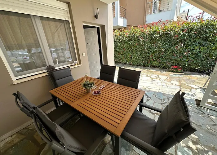 Estia House 1-2 בית נופש *