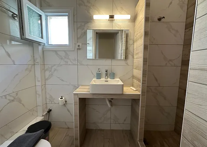 Estia House 1-2 בית נופש ניקיטי